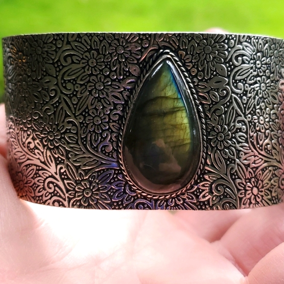 New Oversized Labradorite 925 Silver Cuff Bracelet. - Picture 6 of 16